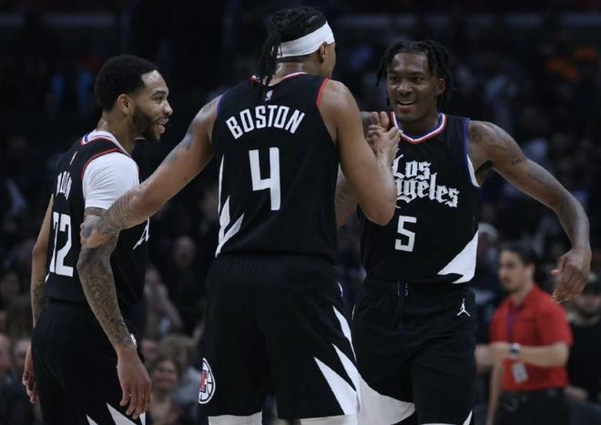 上的移动 上的移动